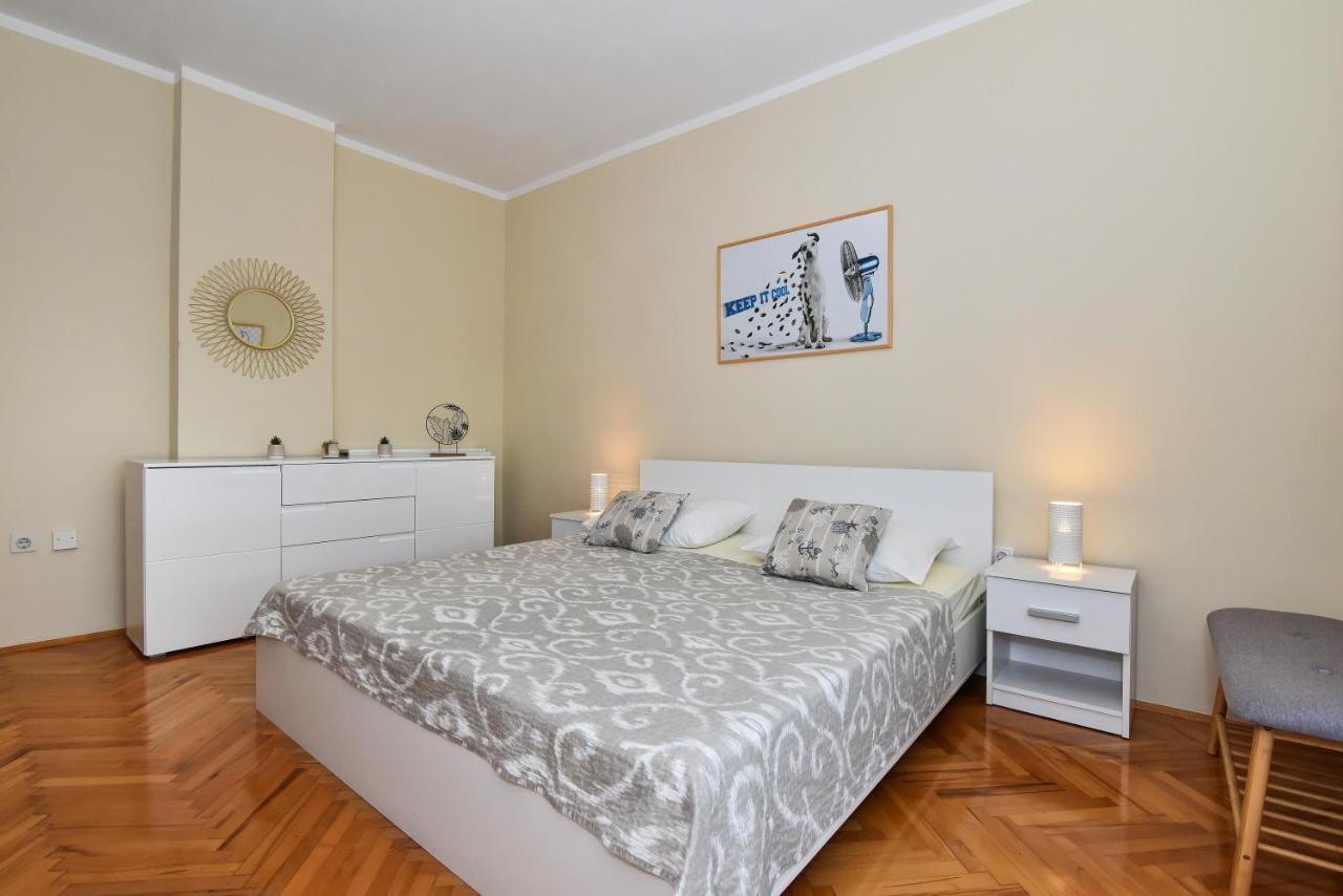 Apartment Sunny Side Zara Esterno foto