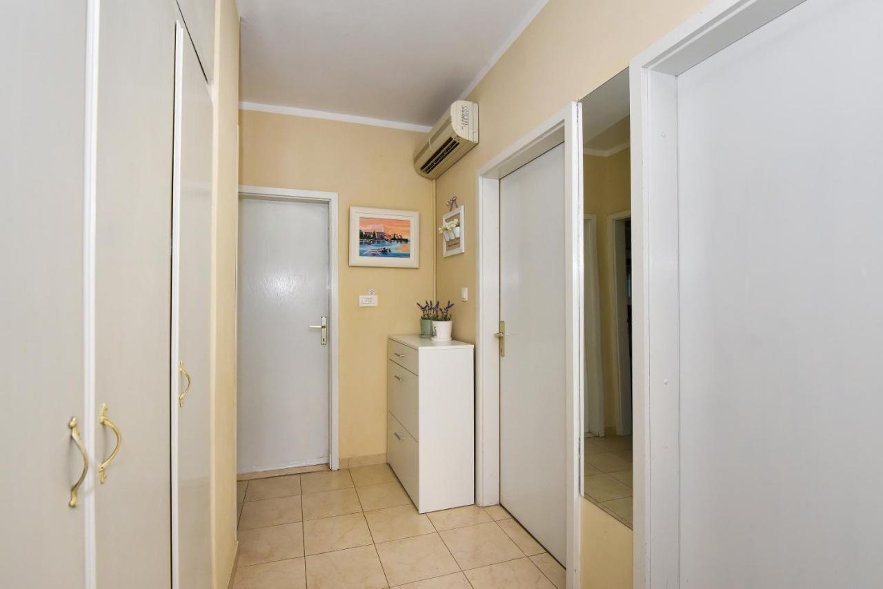 Apartment Sunny Side Zara Esterno foto