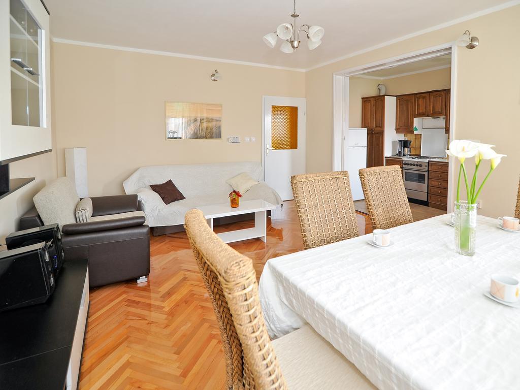 Apartment Sunny Side Zara Esterno foto
