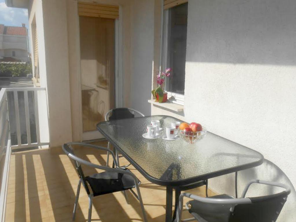 Apartment Sunny Side Zara Esterno foto
