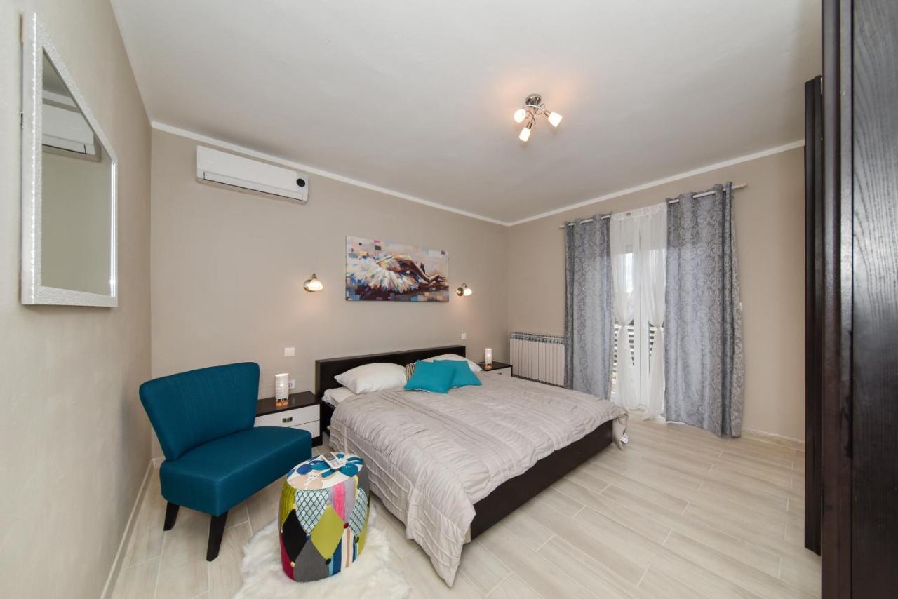 Apartment Sunny Side Zara Esterno foto